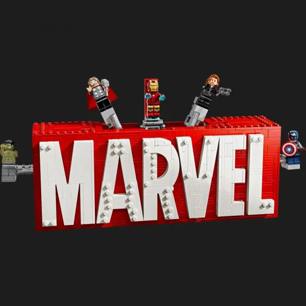 Конструктор LEGO Super Heroes Логотип і мініфігурки MARVEL (76313)