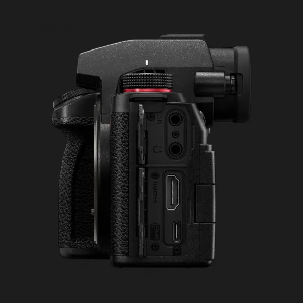 Цифровий фотоапарат Panasonic Lumix S DC-S5 II Kit S (20-60mm) (DC-S5M2KEE) (Standard)